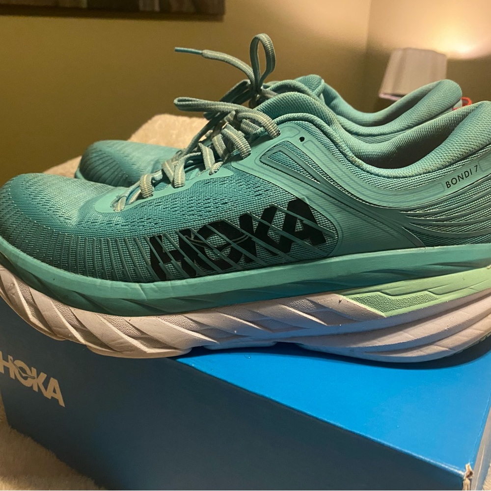 Hoka Bondi 7